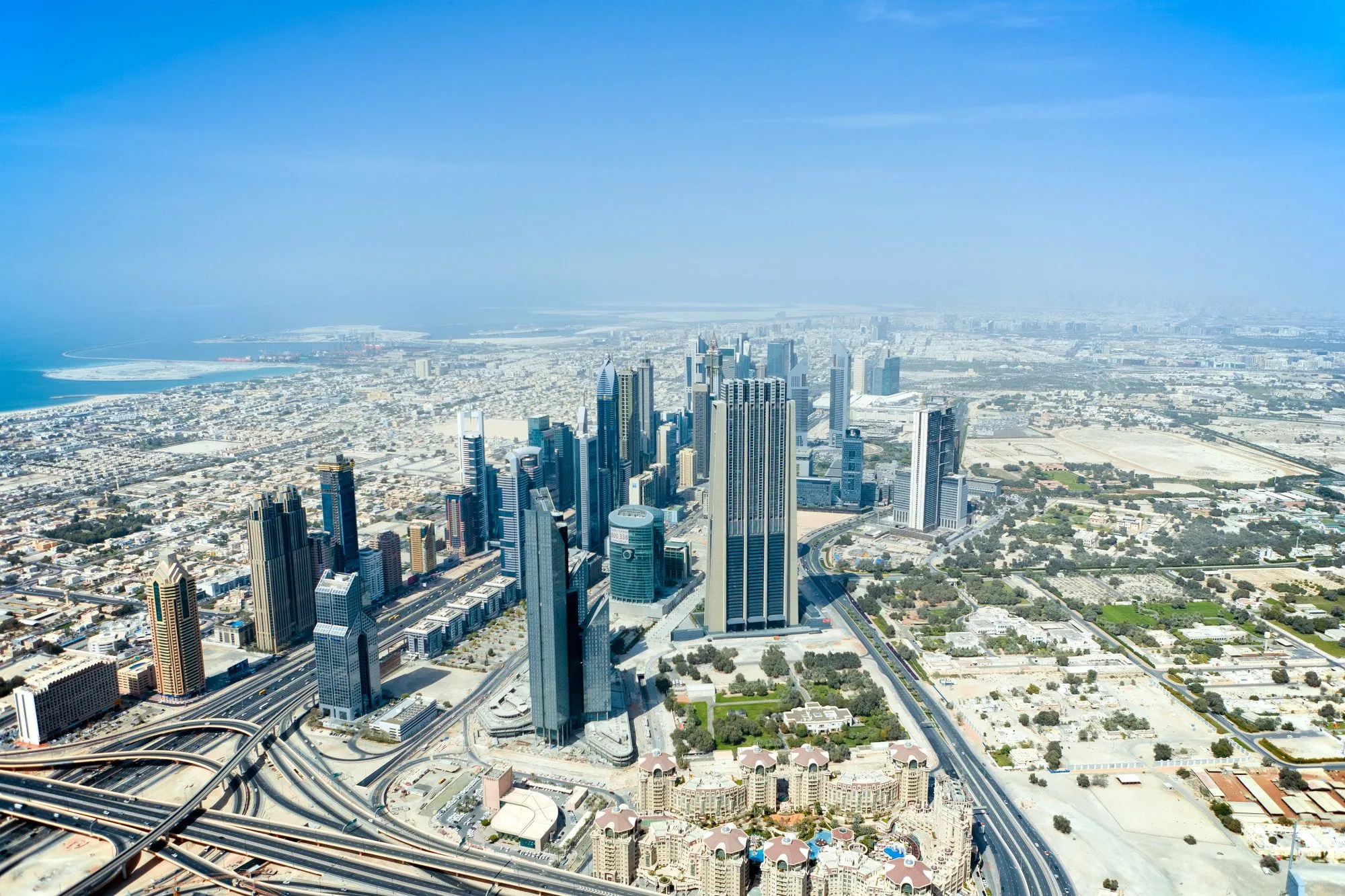 Common mistakes when opening a company in the Emirates (1)